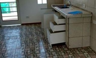 CIUFFOLI: 2 casas conjuntas. Moderna. Jardín y piscina.