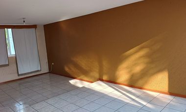 Casa en Renta Los Eucaliptos II