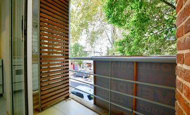 departamento 2 dormitorios frente balcon centro plaza moreno
