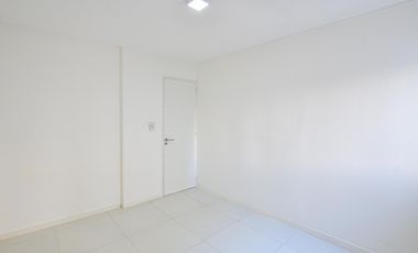 departamento 2 dormitorios frente balcon centro plaza moreno