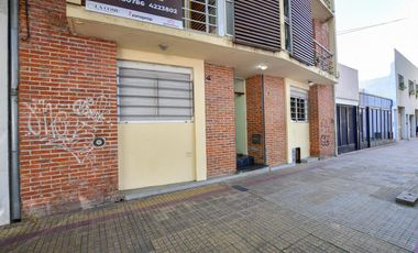departamento 2 dormitorios frente balcon centro plaza moreno