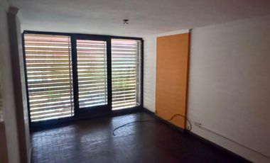 LOCAL COMERCIAL SAN BERNARDO SOBRE CALLE PRINCIPAL