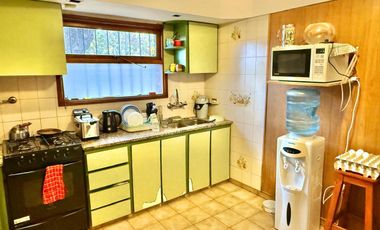 Casa de 5 ambientes en parque luro