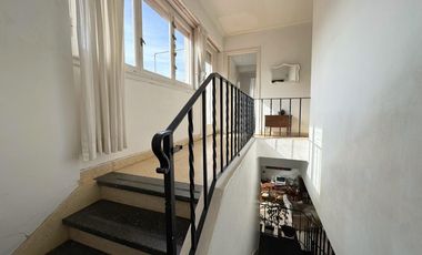 VENTA CHALET 4 AMBIENTES BARRIO CHAUVIN !