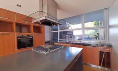 Moderna y funcional Casa en Alquiler en Barrio Privado Barrancas de San Isidro Impecable!