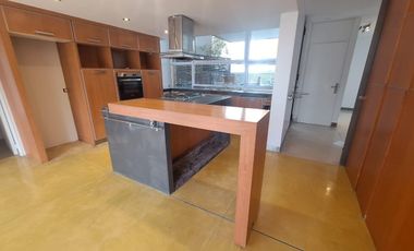 Moderna y funcional Casa en Alquiler en Barrio Privado Barrancas de San Isidro Impecable!