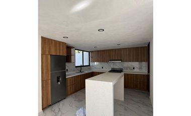 CASA NUEVA EN RENTA A 5 SOLO MINUTOS TEC APIZACO