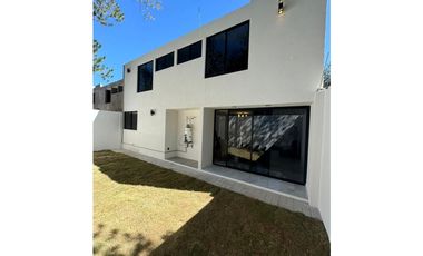 CASA NUEVA EN RENTA A 5 SOLO MINUTOS TEC APIZACO