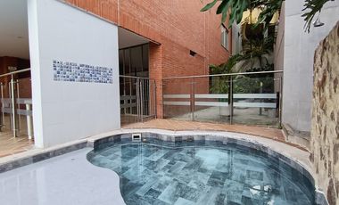 Se Alquila Hermoso Apartamento Dúplex En Menga, Quinto Piso Con Ascensor