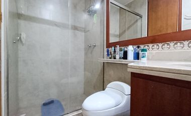 Se Alquila Hermoso Apartamento Dúplex En Menga, Quinto Piso Con Ascensor