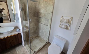 Casa en Venta en Arbolada en Cancún, 3 Recámaras, Seguridad y Plusvalía