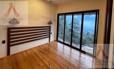 SAN GABRIEL IXTLA VALLE DE BRAVO, DEPARTAMENTO DE LUJO VENTA