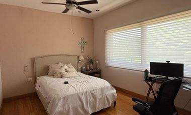 Casa en VENTA colindante a fairway del hoyo 10, Fracc. Club de Golf Villa Rica