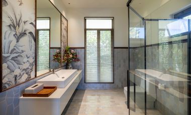 Brand-New 5-Bedroom Luxury Home in Saraphi Chiang Mai