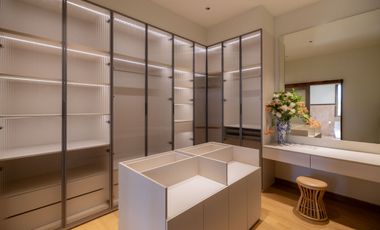 Brand-New 5-Bedroom Luxury Home in Saraphi Chiang Mai