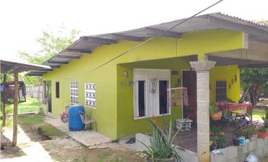VENTA¡GRAN OPORTUNIDAD! DOS CASAS UNIFAMILIARES EN PENONOMÉ