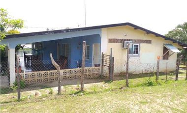 VENTA¡GRAN OPORTUNIDAD! DOS CASAS UNIFAMILIARES EN PENONOMÉ