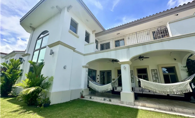 VENTA CASA SANTA MARIA FAIRWAY ESTATE