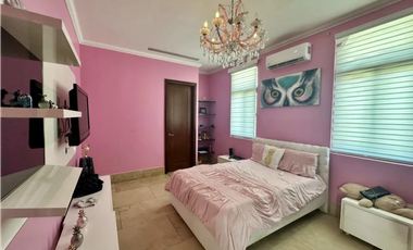 VENTA CASA SANTA MARIA FAIRWAY ESTATE