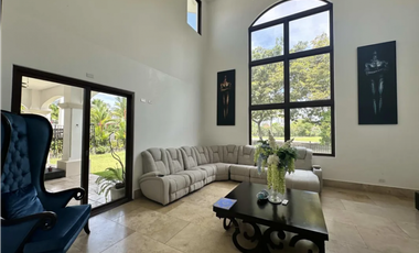 VENTA CASA SANTA MARIA FAIRWAY ESTATE