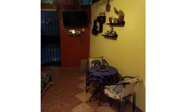 VENTA DE CASA DOS NIVELES AMOBLADA EN PANAM