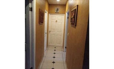 VENTA DE CASA DOS NIVELES AMOBLADA EN PANAM