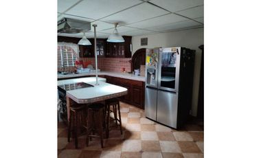 VENTA DE CASA DOS NIVELES AMOBLADA EN PANAM