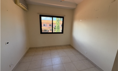CASA EN VENTA PH VERSALLES 1 - REMATE BANCARIO - $240,000USD