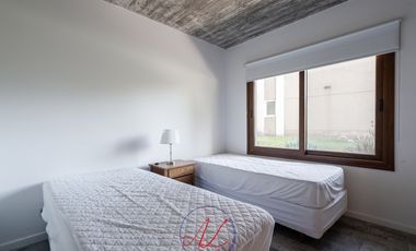 CASA EN COSTA ESMERALDA | GOLF AL 200