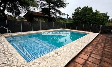 AT75. ICHO CRUZ. GRAN CASA FRENTE AL RIO (6/8PAX)