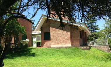 AT75. ICHO CRUZ. GRAN CASA FRENTE AL RIO (6/8PAX)