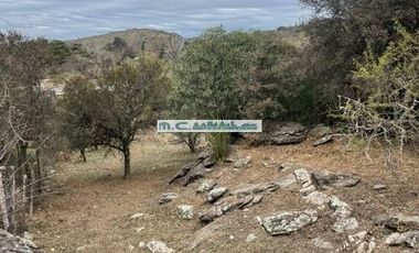 LE161. CUESTA BLANCA. LOTE ALAMBRADO C/ ESCRITURA.