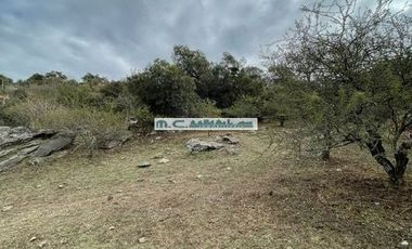 LE161. CUESTA BLANCA. LOTE ALAMBRADO C/ ESCRITURA.