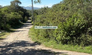 LE173. CUESTA BLANCA. LOTE 2304 mt2.