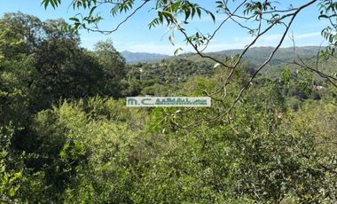 LE173. CUESTA BLANCA. LOTE 2304 mt2.