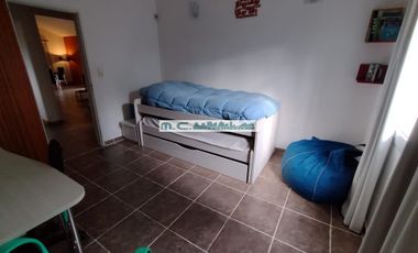 V184. MAYU SUMAJ. CASA 3 DORM. (1 EN SUITE) B° CERRADO C/ PILETA Y QUINCHO.