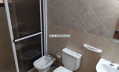 V184. MAYU SUMAJ. CASA 3 DORM. (1 EN SUITE) B° CERRADO C/ PILETA Y QUINCHO.