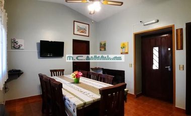 AT120. ICHO CRUZ, GRAN CASA CON AMPLISIMO PARQUE Y PILETA (6 PAX)