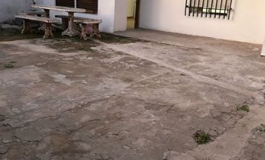Casa en alquiler en Villa Luzuriaga