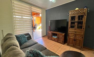 Casa en Arriendo en Map - Se Arrienda Bella Casa 4H,3B,en seguro barrio de Quilicura
