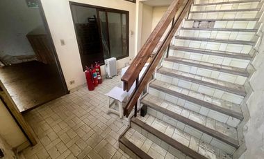 Depósito lote propio - 590 m2 aprox. - Entrada camión - Montacarga