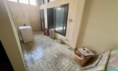 Depósito lote propio - 590 m2 aprox. - Entrada camión - Montacarga