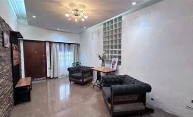 Casa 6 ambientes en Adrogué, oportunidad venta