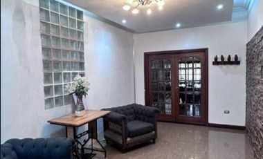 Casa 6 ambientes en Adrogué, oportunidad venta