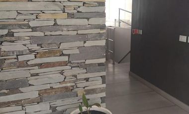 DEPARTAMENTO DE UN DORMITORIO CON COCHERA EN CENTRO DE LA PLATA - DIAGONAL 77 ENTRE 8 Y 43