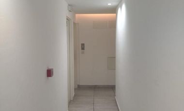 DEPARTAMENTO DE UN DORMITORIO CON COCHERA EN CENTRO DE LA PLATA - DIAGONAL 77 ENTRE 8 Y 43