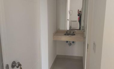 DEPARTAMENTO DE UN DORMITORIO CON COCHERA EN CENTRO DE LA PLATA - DIAGONAL 77 ENTRE 8 Y 43