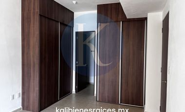 Departamento en Renta Nuevo en City Esmeralda
