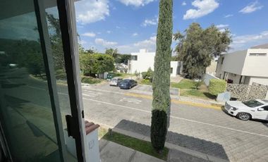Casa en venta en Fraccionamiento La Arbolada