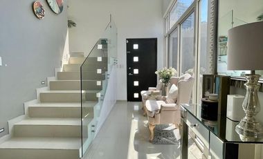 CASA FRACC PRIVADO Zona VALLE PTE